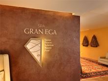 Beauty Gran Ega c/o Hotel Diamant