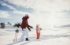 bimbo-sciatore-baby-skiläufer-molo