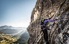 arrampicare-dolomiti-climbing-alex-moling