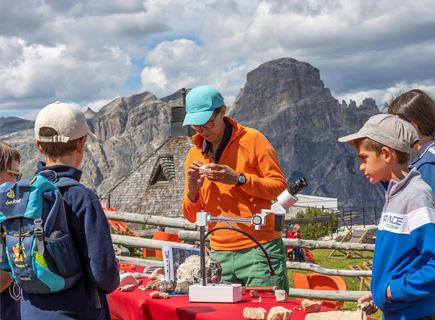 L'edema dla geologia - Let it Rock! Discovering the geology of the Dolomites