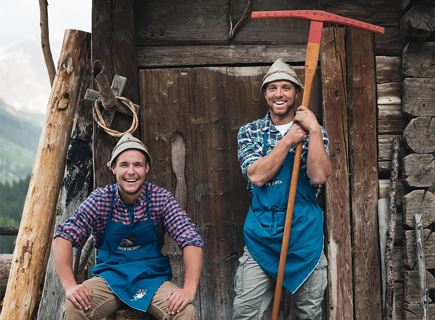 Nos Ladins - Die Arbeit der Bauern Ossi und Robert