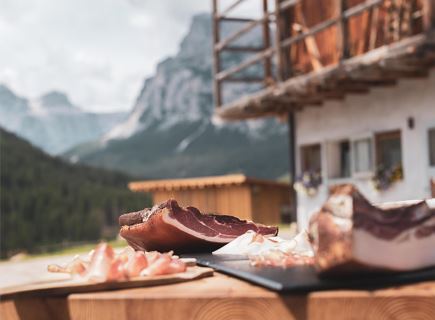 Saus dl Altonn: Showcooking featuring the BIO meat from Lüch Arciara