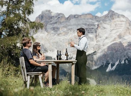 Vins alaleria - Degustazione vini Alto Adige alle cascate Pisciadú