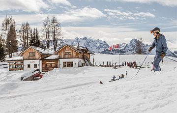 piz-boe-alpine-lounge-panorama