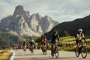 Maratona dles Dolomites above Corvara with the Sassongher in sight