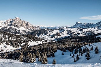 Winterlandscape above Corvara wih the Sassongher in sight