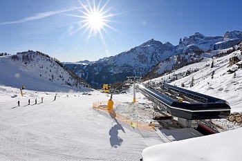Val Stella Alpina con Val Mezdì sullo sfondo